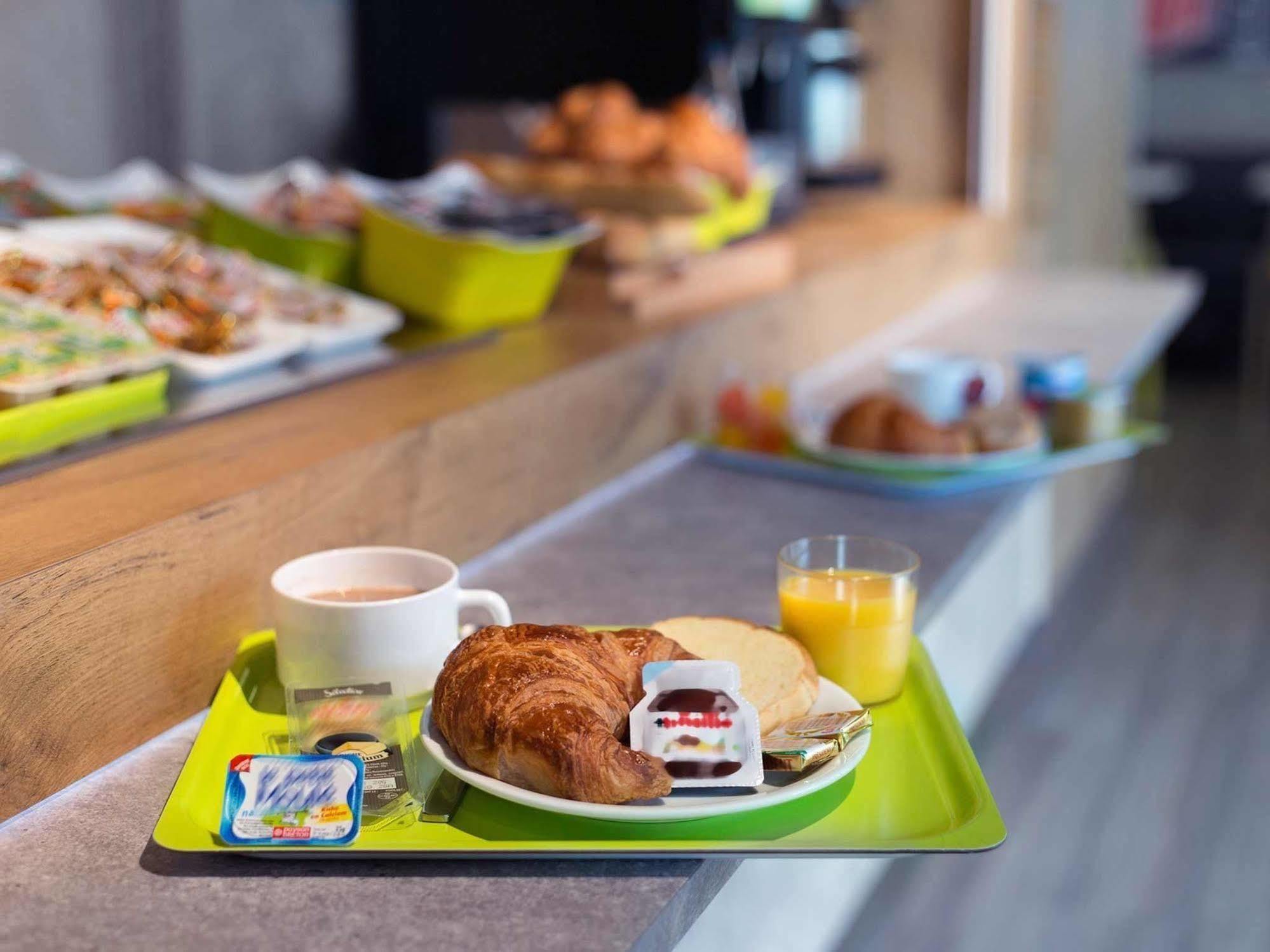 Ibis Budget Brignoles Provence Exteriör bild